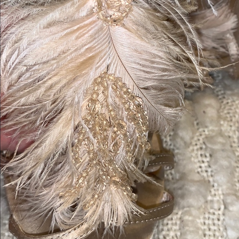 Aldo champagne colored satin heels with feathers - Picture 8 of 8